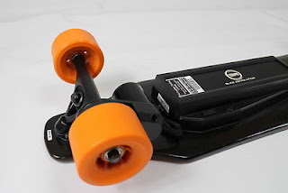 Electric skateboard