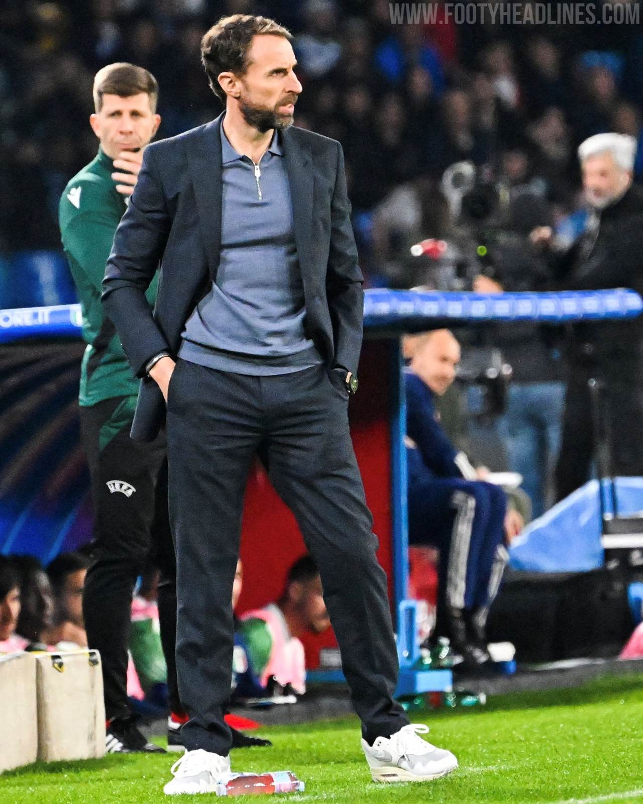 Tochi boom 945 helder Gareth Southgate Wears Patta x Nike Air Max During England's Win Against  Italy - Footy Headlines