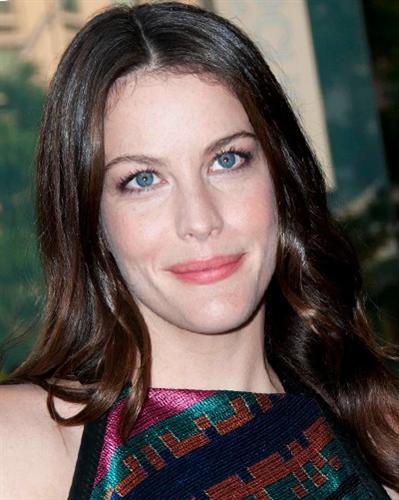 Liv Tyler Curtained Hairstyles