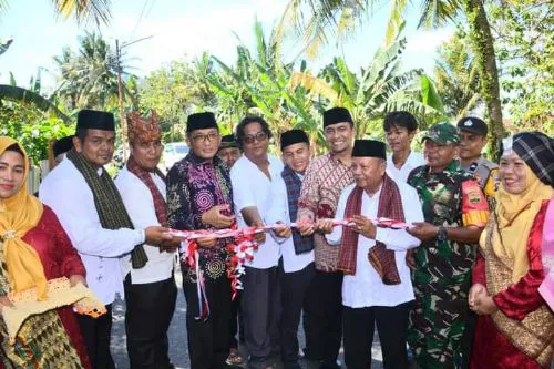 Resmikan Jalan Inspeksi Sungai Jirak Pampangan Wako Hendri Septa: Semoga Bermanfaat Bagi Warga!