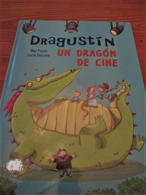 Dragustín, un dragón de cine, Mar Pavón y Lucía Serrano