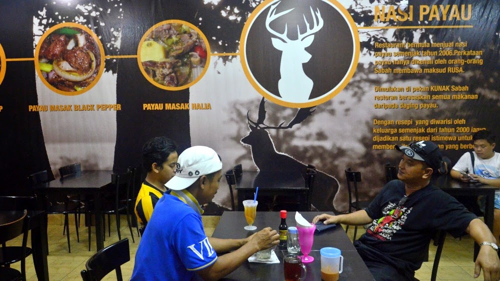 Pengalaman Makan rusa di tepi jalan di Kunak, Sabah