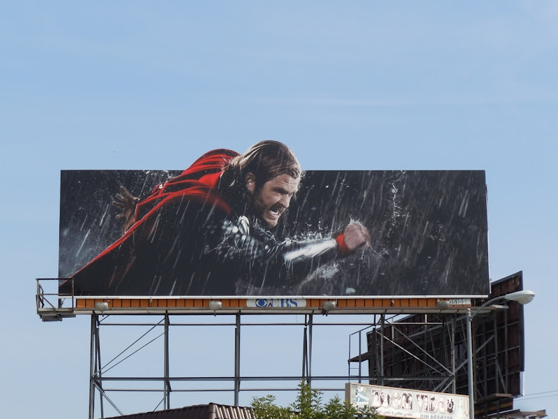 chris hemsworth thor hammer. Thor Chris Hemsworth billboard