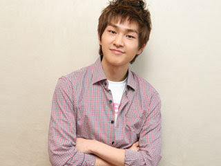 SHINee Onew Lee Jin Ki