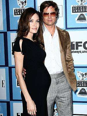 Angelina Jolie Baby Bump Picture