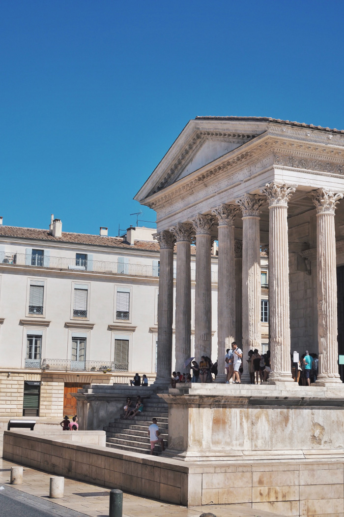 Visiter la ville de Nîmes - la Maison Carrée