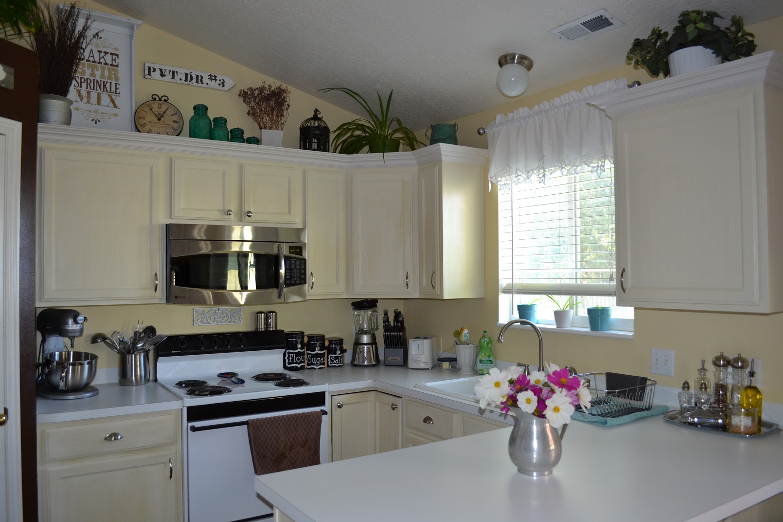 Paint Me Shabby Filling The Awkward Space Above Kitchen Cabinets