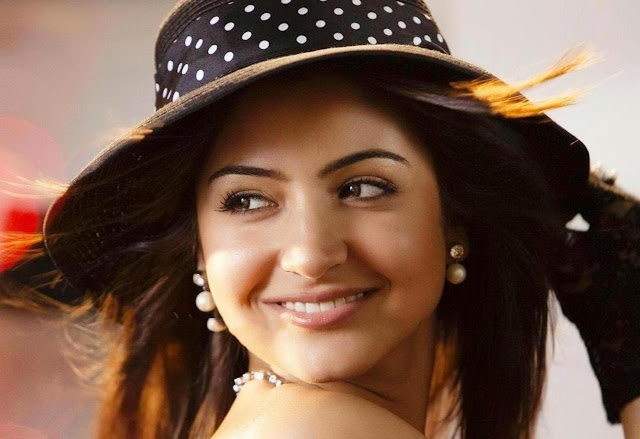 Anushka Sharma Wallpapers Free Download 