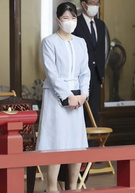 Princess Aiko wore a pale blue light blue jacket and skirt at Japanese Imperial Court Music and Dance event