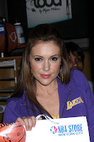 Alyssa Milano Wants You To Touch