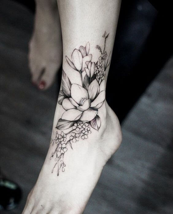 beautiful small tattoos for females