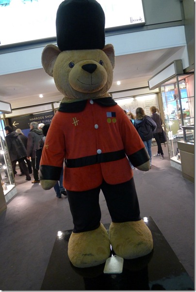 Harrod guardman bear