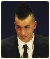 Koleksi potongan  rambut  mohawk  el shaarawy