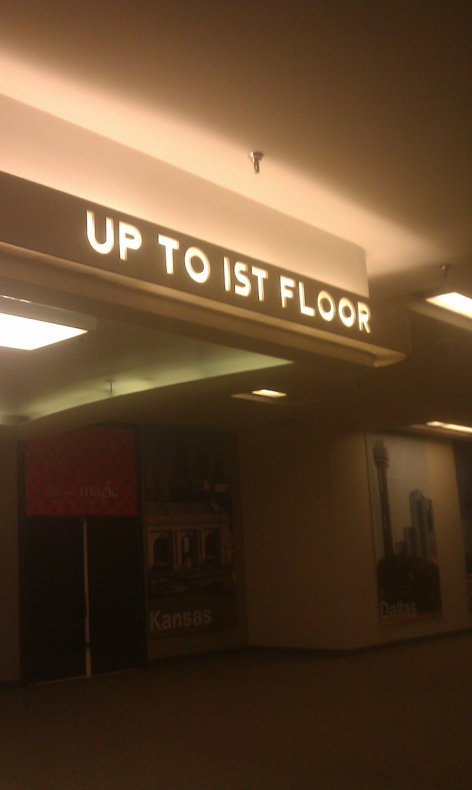 ... Macy's (Foley's) downtown Houston going out of business sale part one