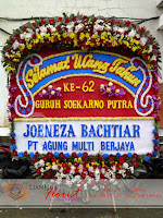 bunga papan pernikahan, bunga ucapan selamat, toko karangan bunga, toko bunga jakarta, toko bunga, florist jakarta, karangan bunga happy wedding, bunga papan grand opening, bunga ulang tahun