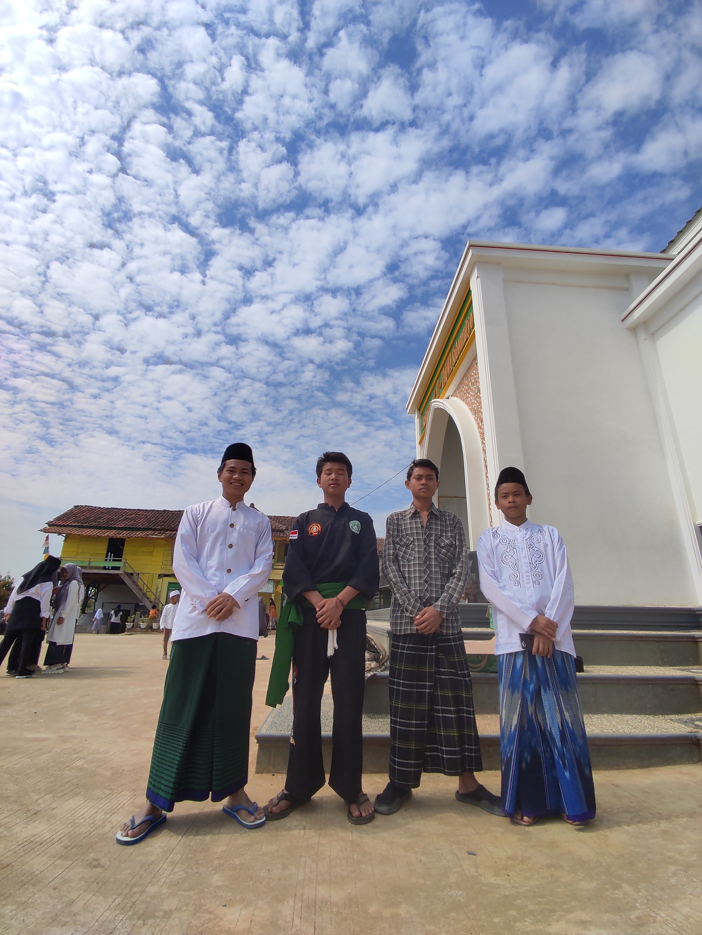 Pesantren Al-Falah Sidomulyo Bersama NU Ranting Pekon Sidomulyo Lampung Barat Gelar Upacara HSN 2023