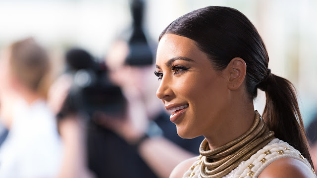 Kim Kardashian Bad Skin Day || Today News 2019