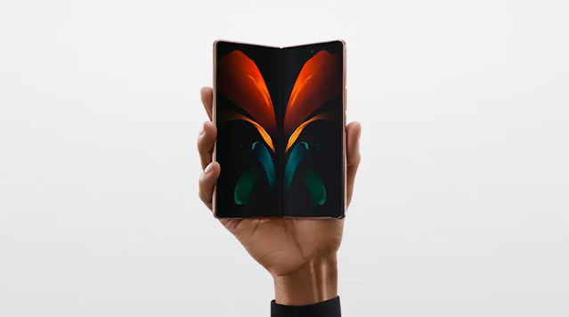 يبدأ Galaxy Z Fold 2 في الحصول على تحديث الأمان لشهر نوفمبر 2021