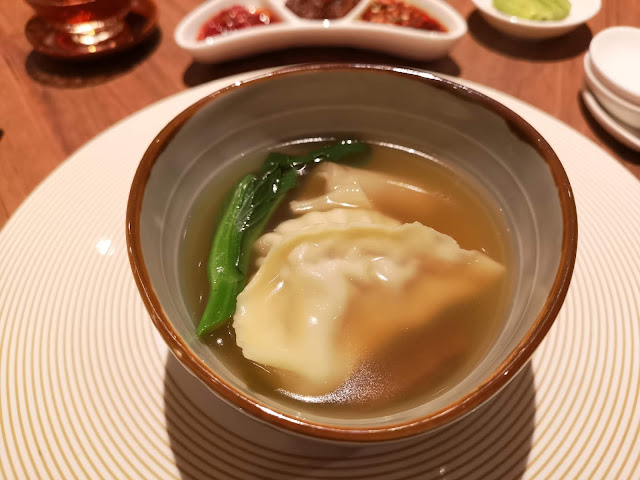 松茸花胶灌汤饺