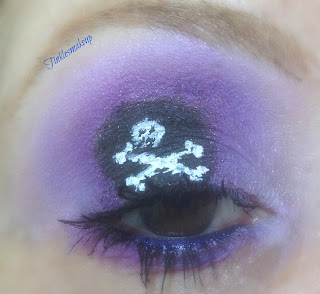 eye_makeup_look_pirate_of_makeup_land