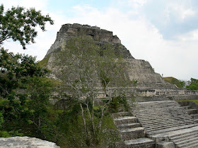 Xunantunich