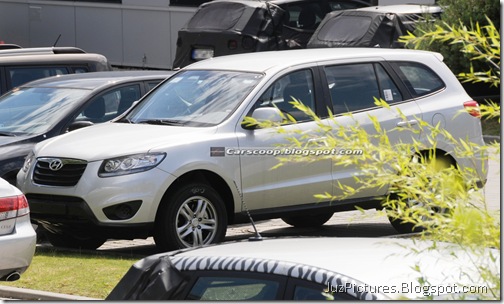 2010-hyundai-santa-fe-front-left-1