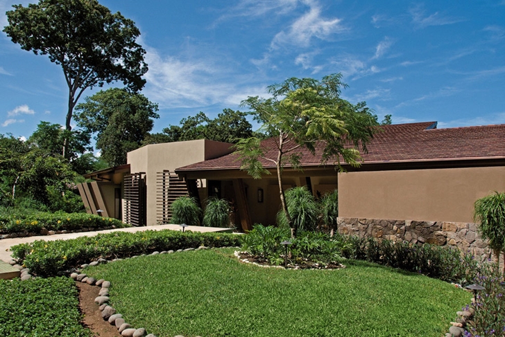 Entrance to the Bartlett Home by SARCO Architects
