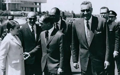 الرئيس المصري جمال عبد الناصر وملك الأردن حسين بن طلال