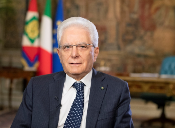 Mattarella: "Riprendere il cammino uniti"