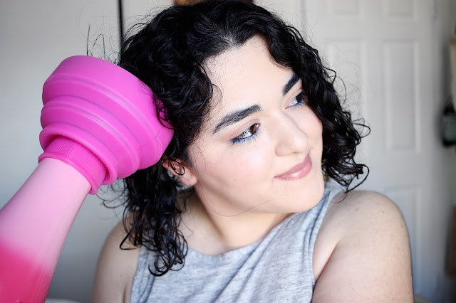 How To Use a Diffuser on Curly/Wavy Hair