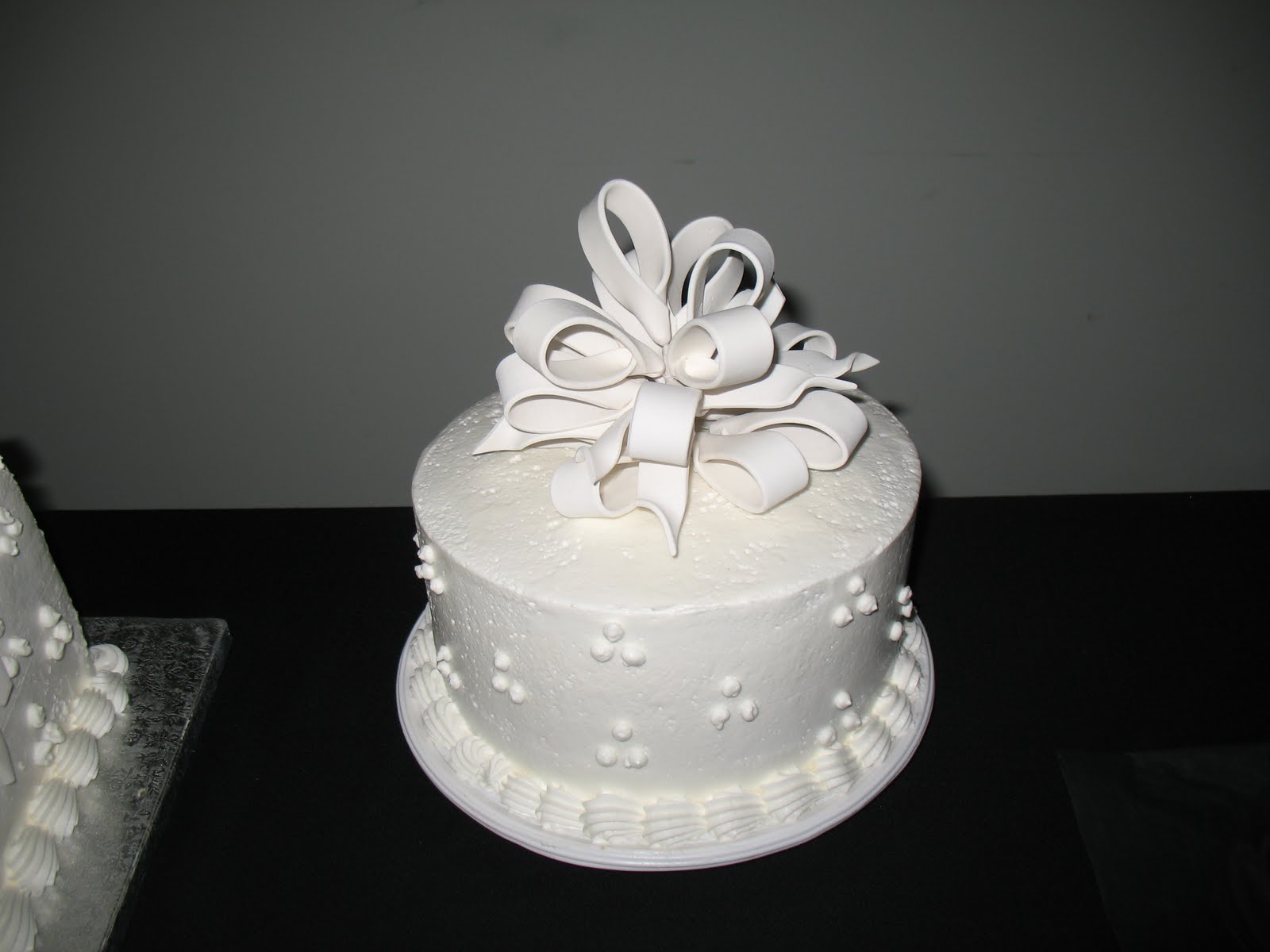 wedding cake from Publix.