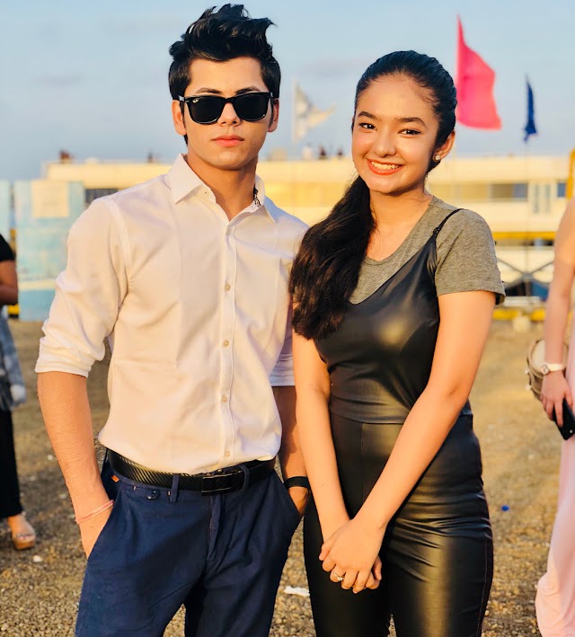 Anushka sen with Shidharth Nigam