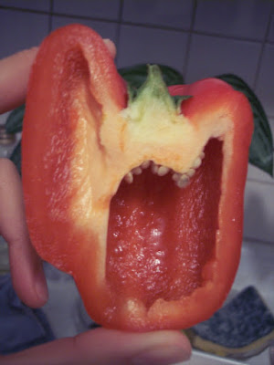 Howl: Red Pepper Fiend with a gaping jaw