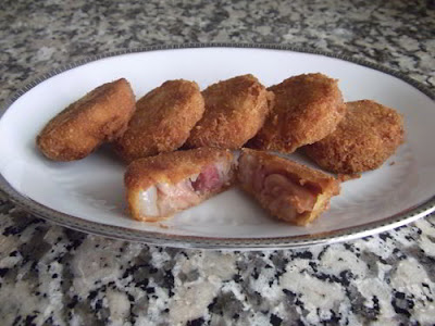 Breaded pig's trotters