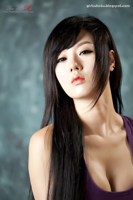 16 Hwang Mi Hee-Purple Sport Bra-very cute asian girl-girlcute4u.blogspot.com