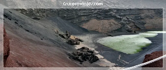 Lago de los Clicos en Lanzarote