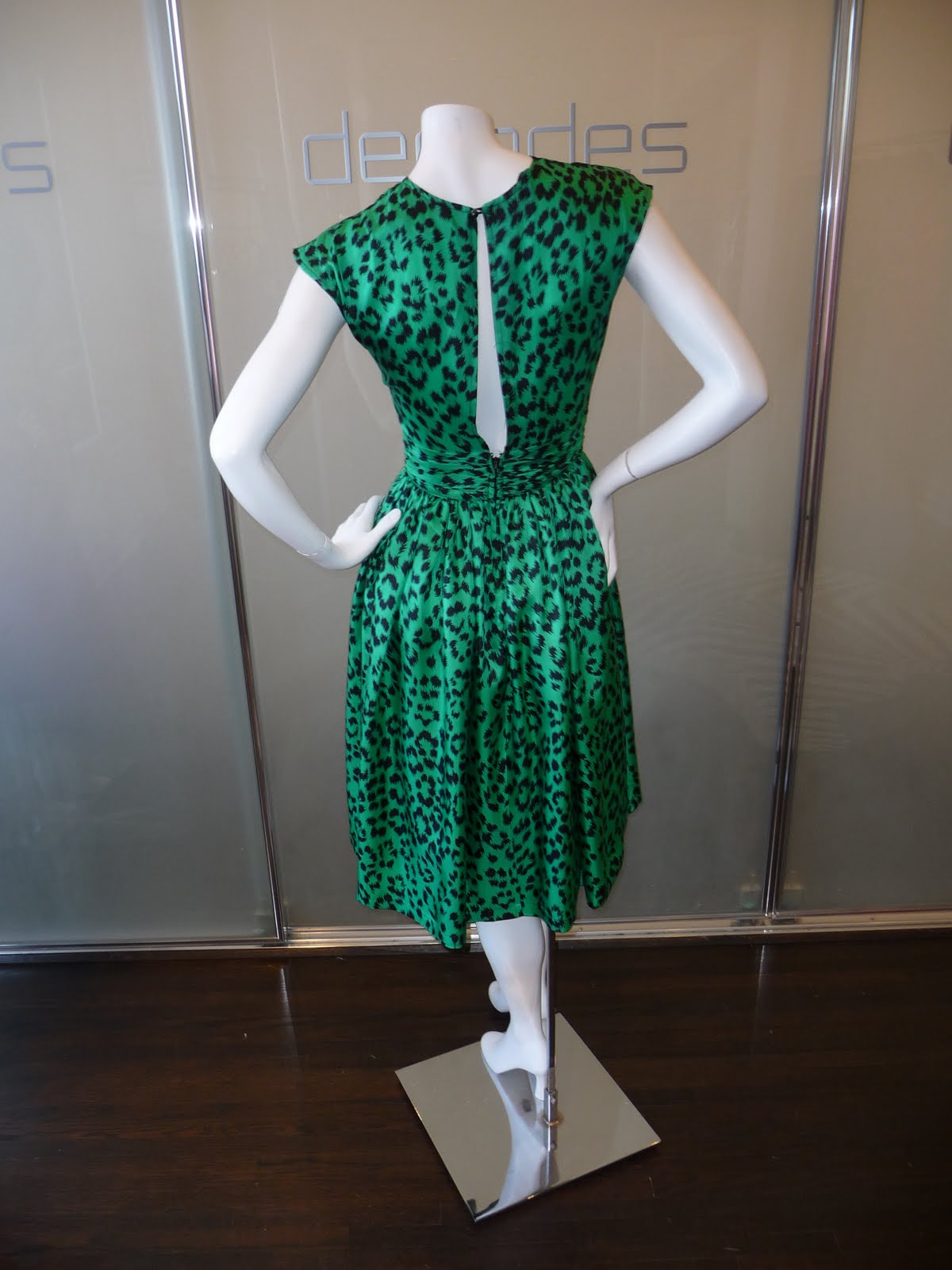 50 s style dress