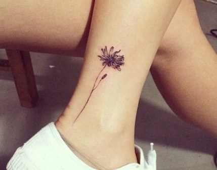 10 Tato  Di  Kaki  Pria Dan Wanita Keren Terbaru TATONESIA