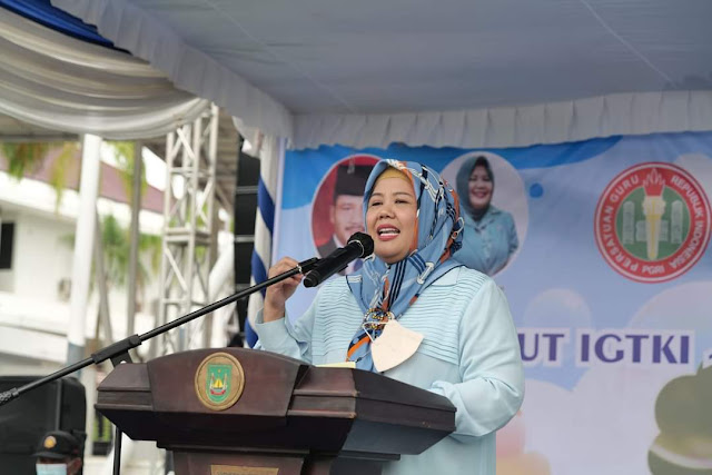 Marlin Apresiasi Festival Kebhinekaan Nusantara dan Kostum Tematik Kreasi Guru yang Digelar IGTK-PGRI
