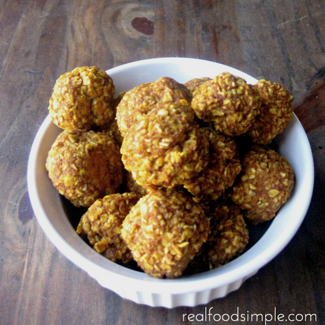 simple pumpkin oatmeal bites