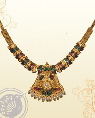 Sri Kumaran Thanga Maligai Necklace Designs