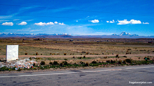 O Altiplano Boliviano no caminho entre La Paz e Copacabana