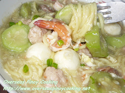Seafood Lomi with Patola