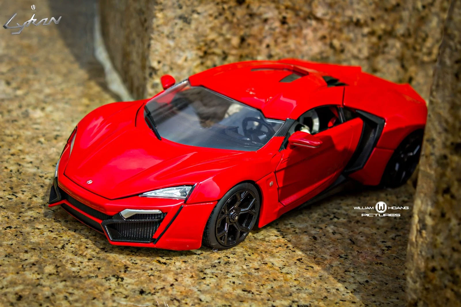 Lykan Hypersport