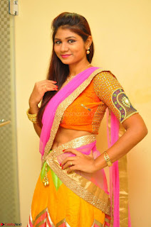 Lucky Sree in dasling Pink Saree and Orange Choli DSC 0364 1600x1063.JPG