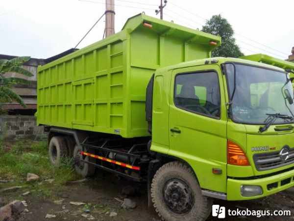 Dump Truck Di Surabaya  Tangan Pertama Truk  Bekas  