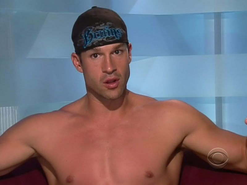 Brendon Villegas Shirtless on Big Brother 12 week2