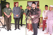   Ustadz Adi Hidayat Bersama Danrem 074 Tinjau Rumah Mbah Sihyem