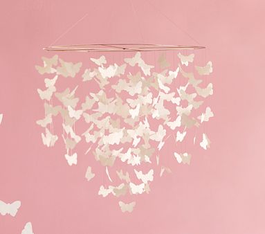 Dormitorio PARA NIÑAS DECORADO CON MARIPOSAS