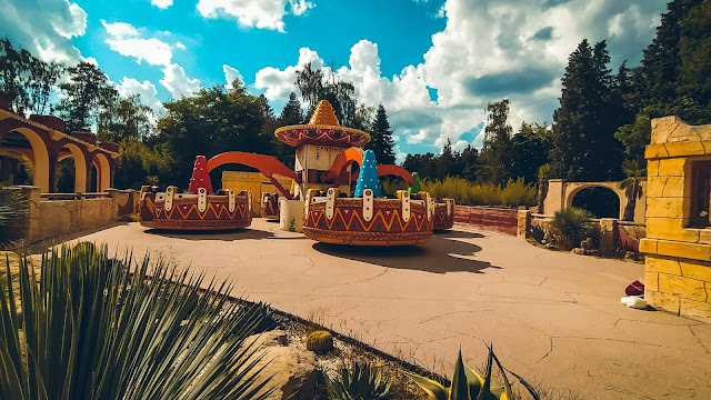 Parc d'attractions la mer de sable